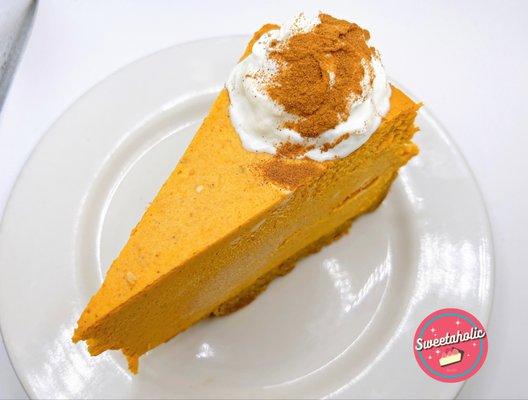 Pumpkin spice Cheesecake (seasonal only)