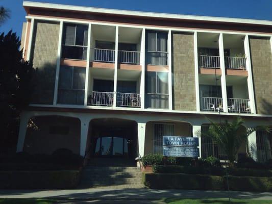 323 S. Lafayette Townhouse Apts.