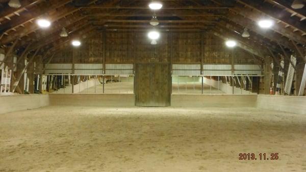 Mirrored 70x140 indoor arena