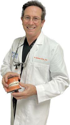 Dr. Raul G. Molina DDS PA