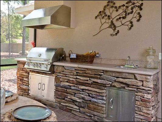 Outdoor Kitchens