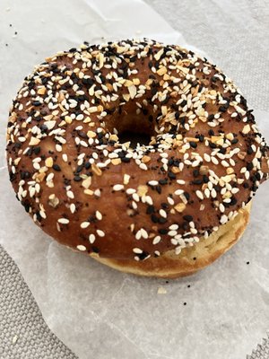 The everything bagel donut was sooo good!