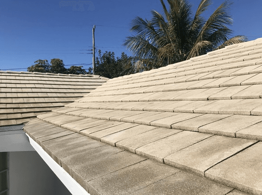 low chemical roof cleaning