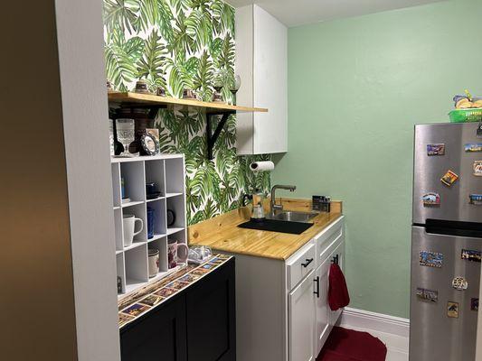 Studio in Miami remodeled and designed by our Primary Residency Services team!