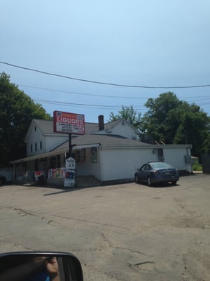 Norton Liquors -- 92 Mansfield Avenue / Route 140, Norton             Sign & Exterior