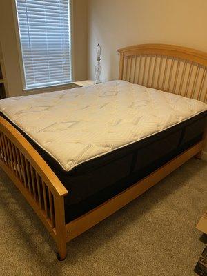 Babcock Furniture, Spartanburg, SC -- Queen size, pillow top bed*****