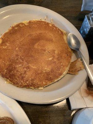 I ordered one pancake and it was enormous very tasty