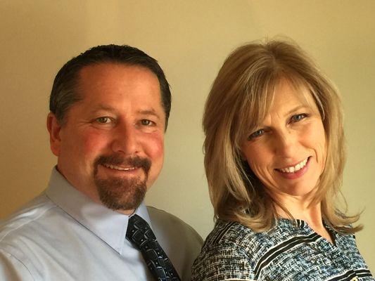 Sam and Lisa Harris Brokers and Owners Easy Real Estate Services