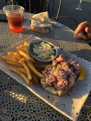 Lobster roll