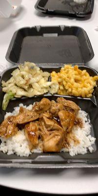 Teriyaki chicken, Mac & cheese & cabbage