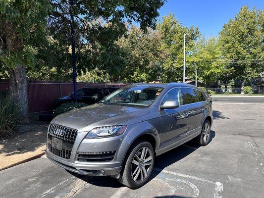 Routine maintenance done for this beautiful Audi Q7! Come get your european cars maintenance done at Star Auto Repair!