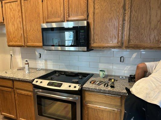 TILE DEMO AND REINSTALL- Tile style large platform subway with white grout!