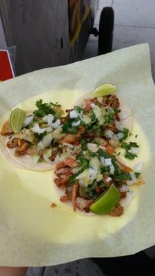 Adobada&chicken taco!