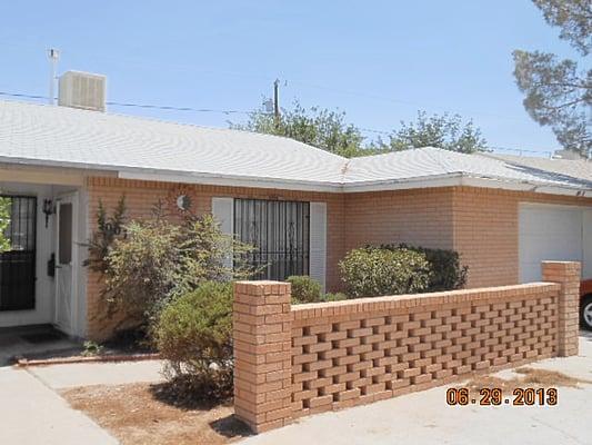 EAST- 9007 Darlina @ $875 Fantastic location- 2BR, 1BA Duplex;  more info GO www.ElPasoRentalsAndRealty.com