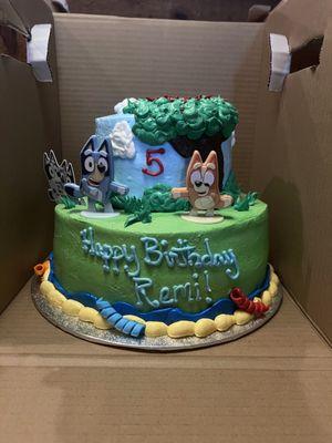 2 tier birthday cake