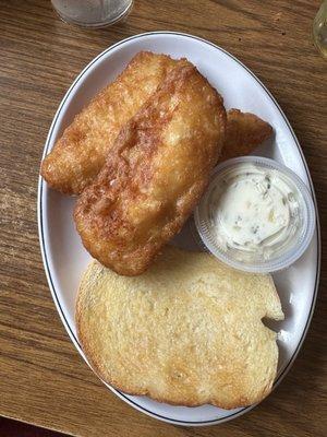 Cod with garlic toast