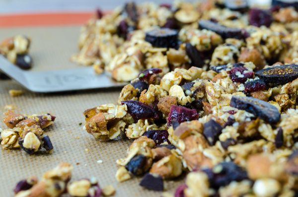 Moist and Chewy Fig Granola Bars