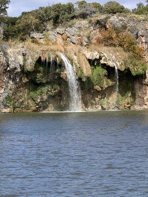 Falls creek falls on the river