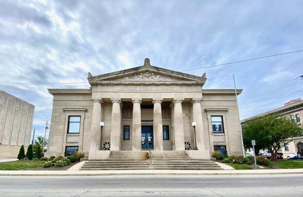 Muncie Public Library - Carnegie Library