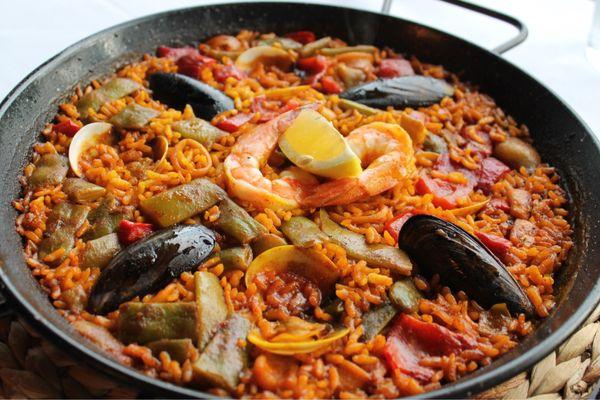 Mariscos Paella