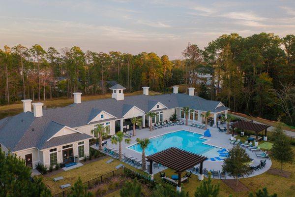 Aerial Pool and clubhouse view