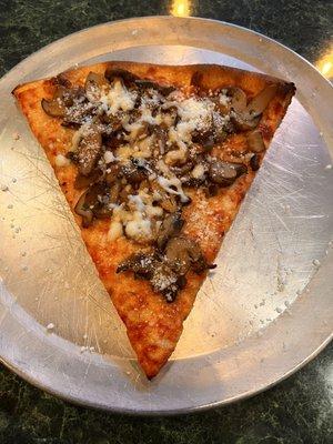 Mushroom pizza