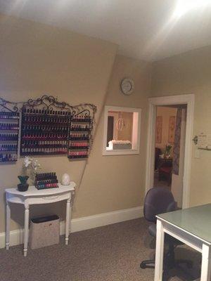 Nail Room