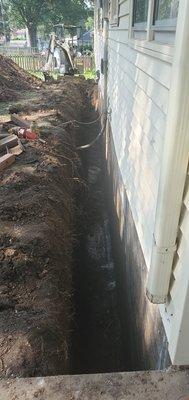 Smooth digging out from foundation