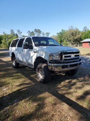 Ford expedition 6 inch rough country lift