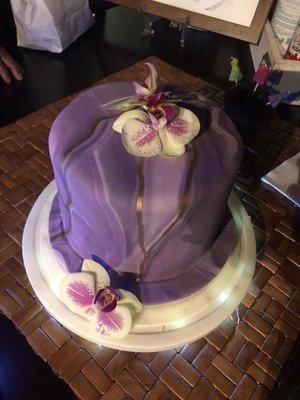 Orchid displays 6" Chocolate Ganesh Cake