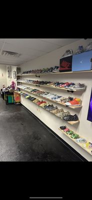 Kicks & Collectables Cape Cod