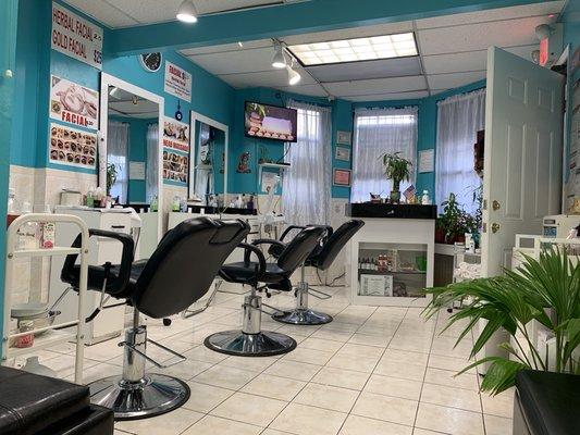 Blue Moon Threading Salon