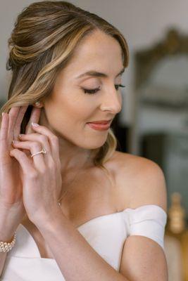 Soft glam wedding makeup. Kamie did an amazing job!