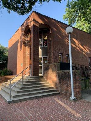 University of Louisville Office of Study Abroad