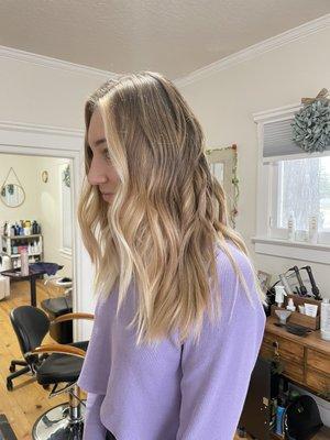 Fresh natural looking balayage for the perfect low maintenance look.