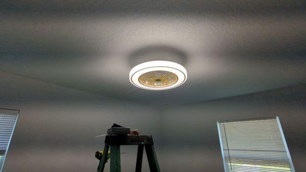 Light fixture installations