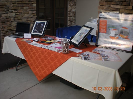 VanDusen Design table at WSWIA event