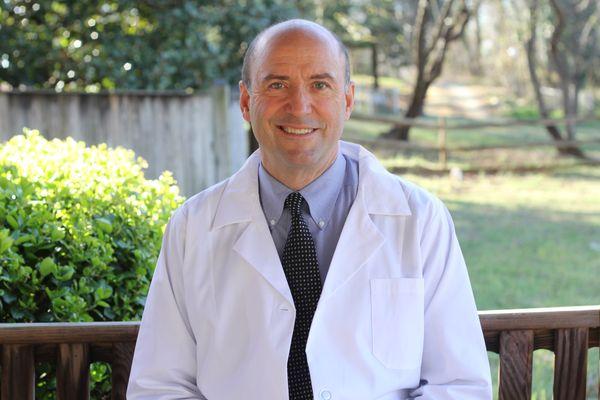 Your Annapolis dentist Dr. Earl Chambers