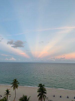 Beautiful and relaxing sunset just like yoga at ANNEX YOGA STUDIO!