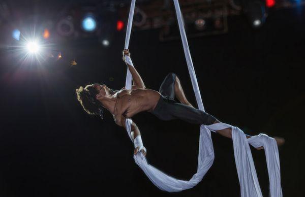 AirSeekers "rocks" an aerial performance at the Varsity Theater during the Yelp Rock N Roll Party in 2015!