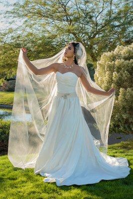 Anthem Country Club Las Vegas bride