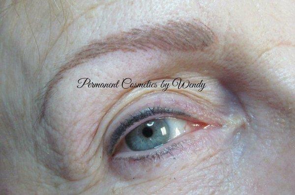 Permanent Hair Stroke Eyebrows by Wendy