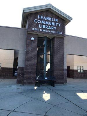 Sacramento Public Library - Franklin