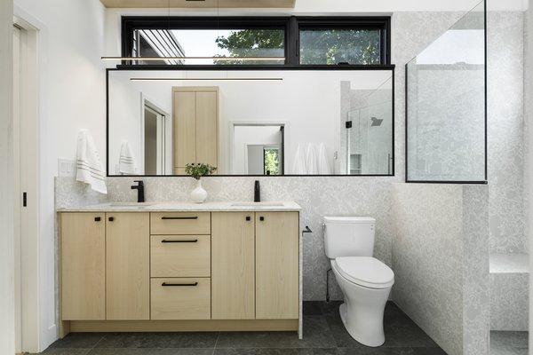 Modern bathroom