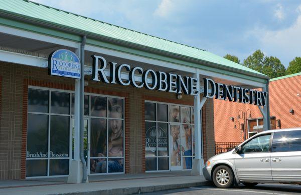 Riccobene Associates Family Dentistry