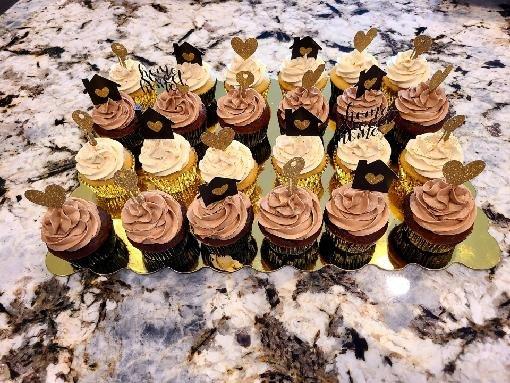 Housewarming cupcakes. 1 dozen white cake and 1 dozen chocolate.