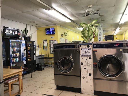 Laundry Laundromat