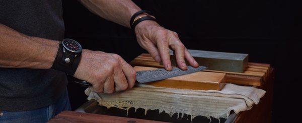 Freehand knife sharpening using Japanese water-stones