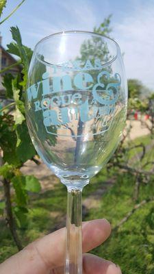 Texas Wine & Rogue Art Fest (Salado) -