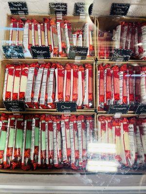 Tons of paletas to choose from!